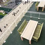 Park 84, 86 & 88 アパート *