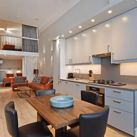 Park Central 84, 86 & 88 Apartment The Hague