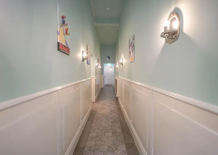 Park Central 84, 86 & 88 Apartment