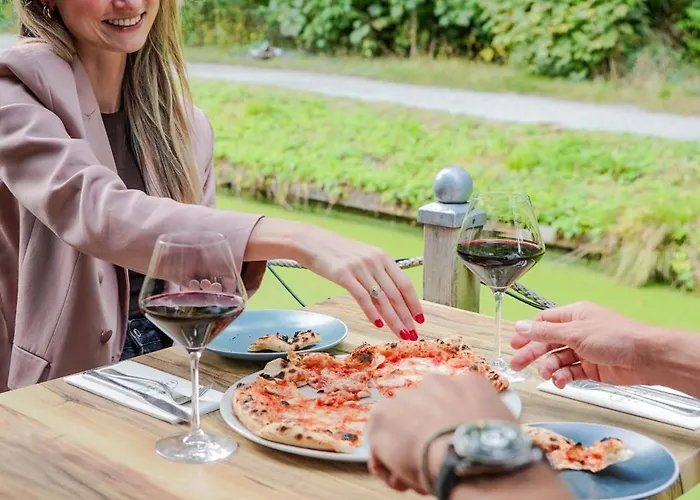 Park Central 84, 86 & 88 Apartment *