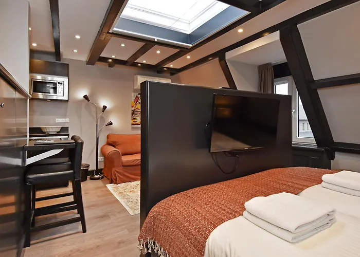 Διαμέρισμα Park 84, 86 & 88 *