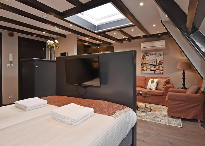 公寓 Park 84, 86 & 88