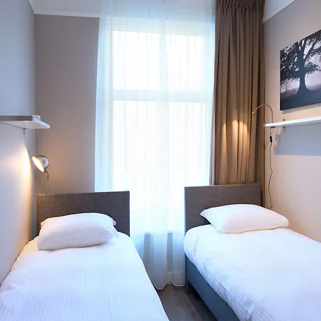 Park Central 84, 86 & 88 Apartment The Hague