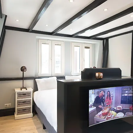 Apartment Park Central 84, 86 & 88 The Hague