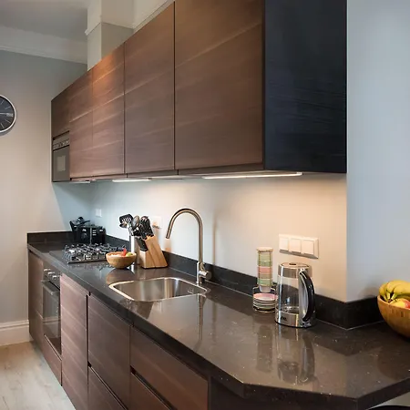 Park Central 84, 86 & 88