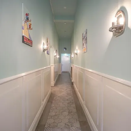 Park Central 84, 86 & 88 Apartment