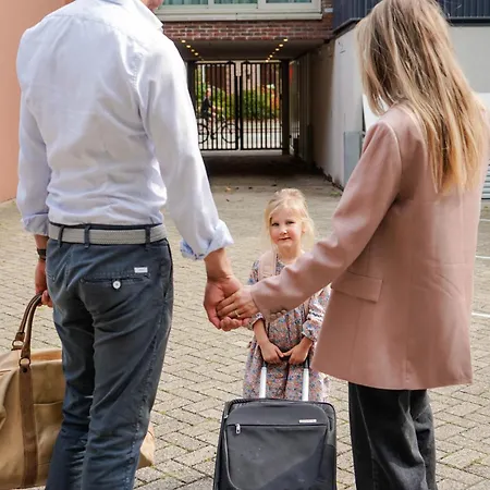 Park Central 84, 86 & 88 Apartment *