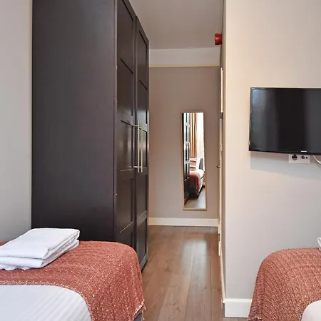 Park Central 84, 86 & 88 *