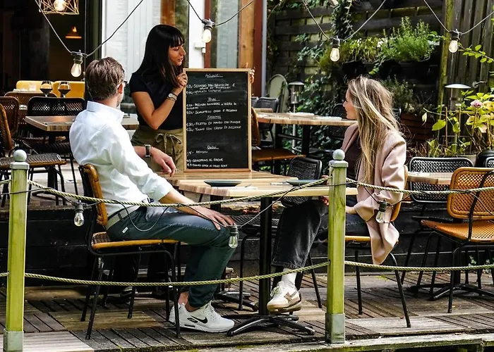 Park 84, 86 & 88 公寓